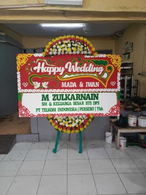 Papan Bunga di Puri Indah